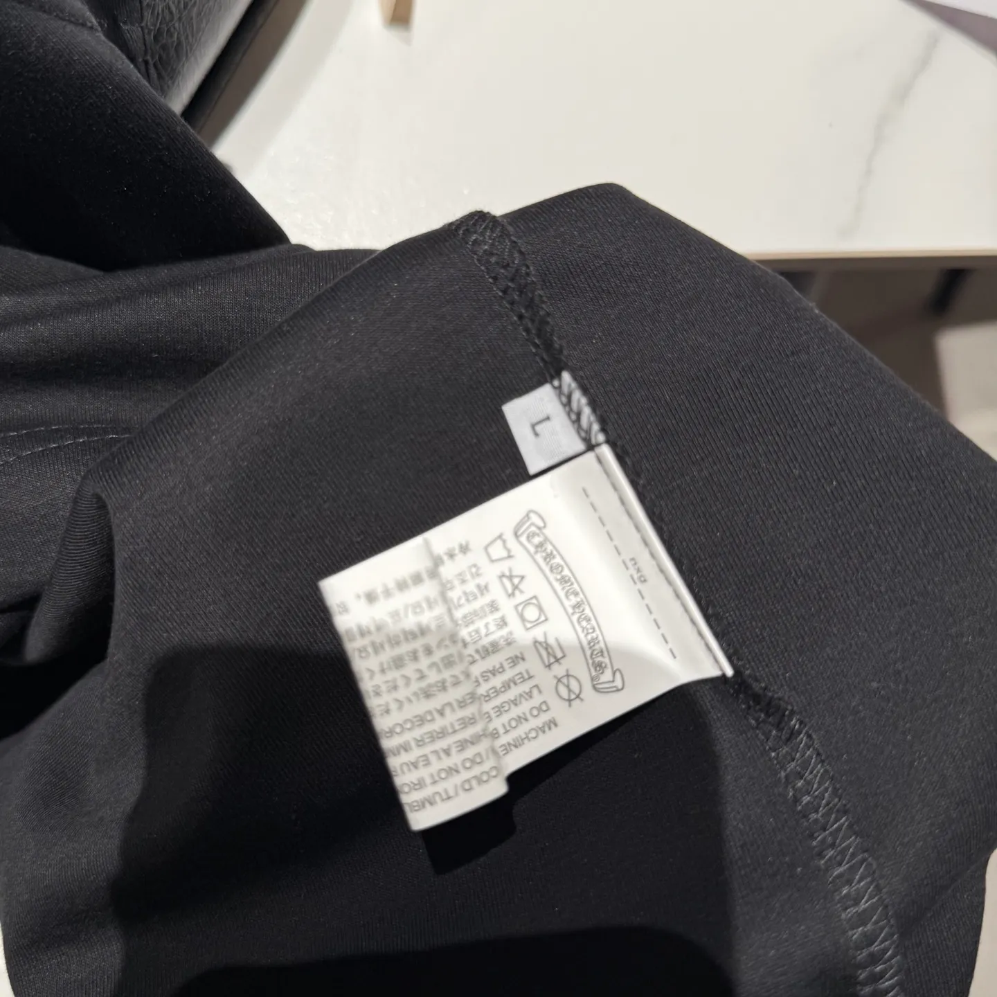 🅿️200 [Strict quality control] CH Croixin's new tank top T-shirt. The fabric is made of 280 grams of high-quality long-staple cotton blend. It is soft and breathable while retaining the original support. Digital direct injection process is used on the front and back to restore the color of the pattern itself. Black and white 2 colors. Size: S-XL
